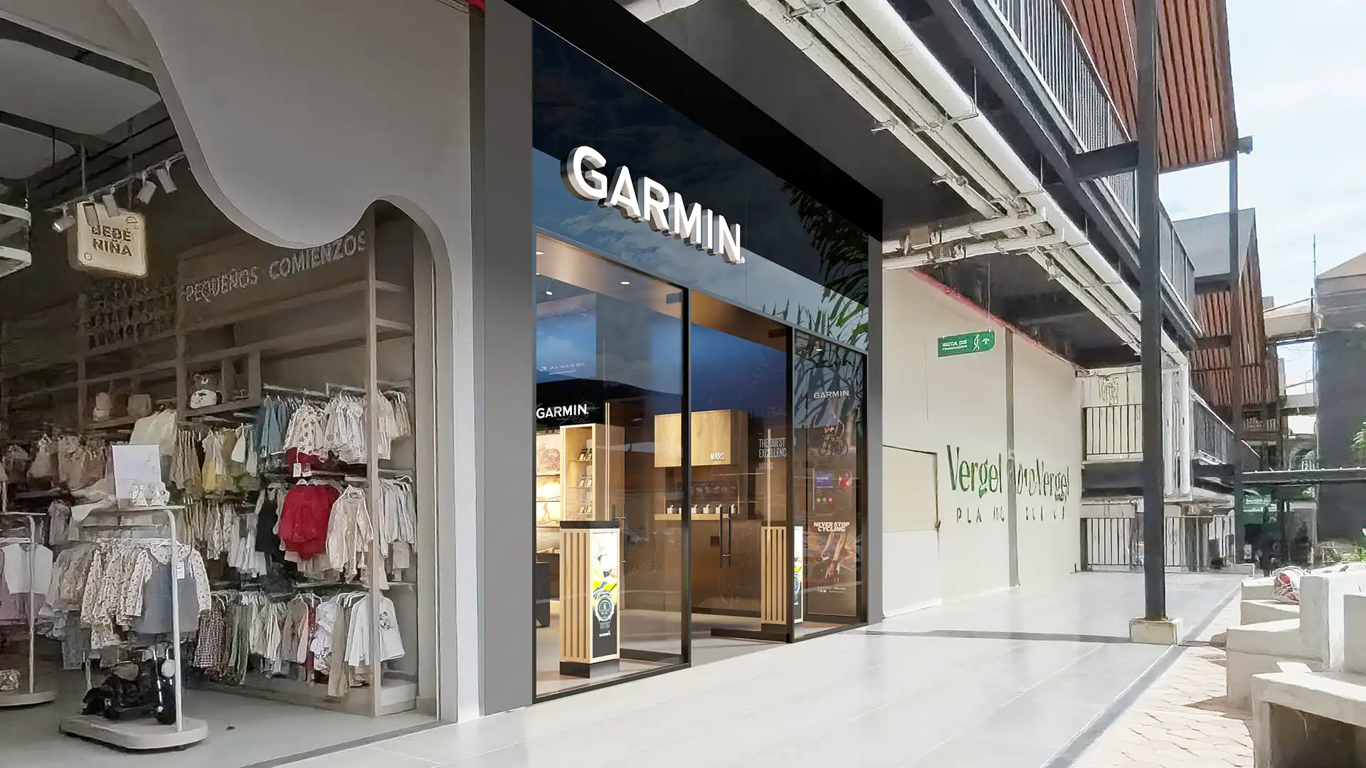 Local Comercial Garmin Ibagué C.C. Vergel Plaza 2025